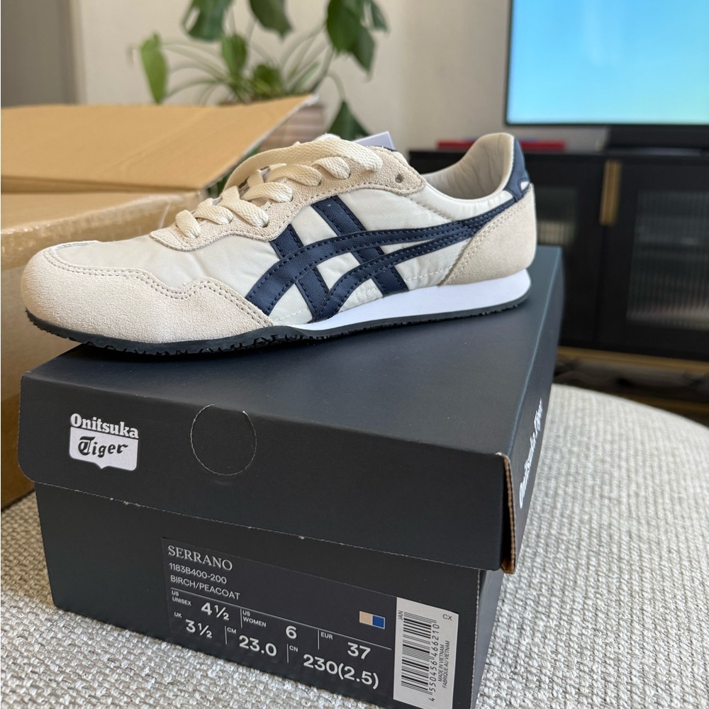 Onitsuka Tiger by Asics Men's Sneakers - Cream and Navy